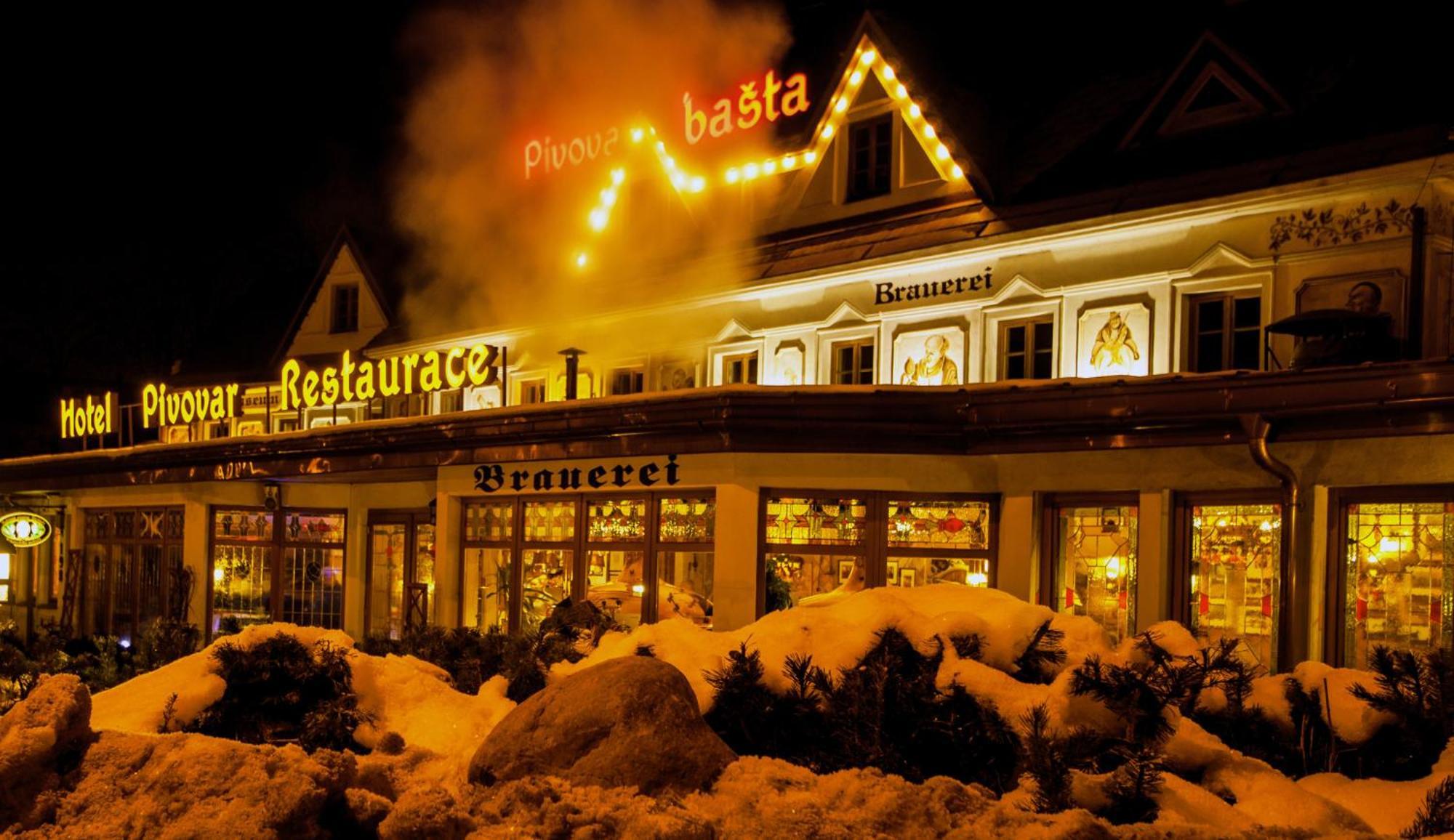 Hotel Pivovarska Basta Vrchlabi Bagian luar foto
