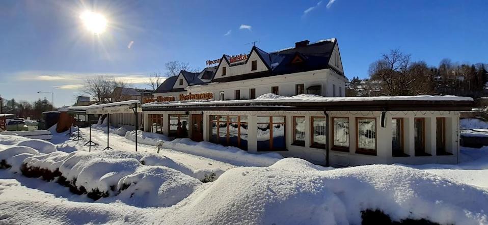 Hotel Pivovarska Basta Vrchlabi Bagian luar foto