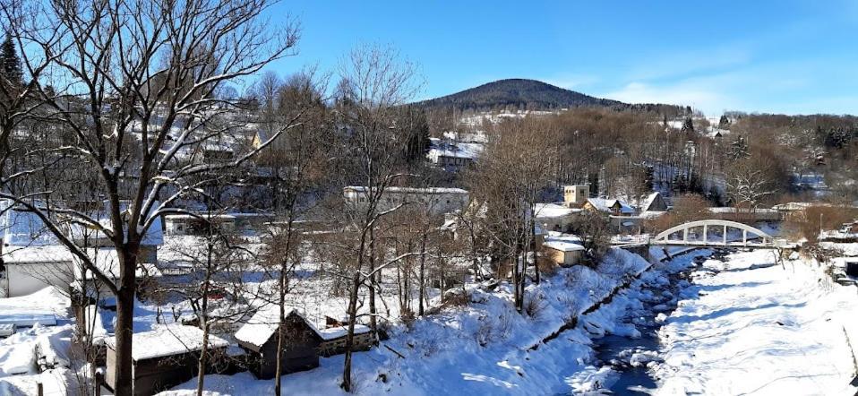 Hotel Pivovarska Basta Vrchlabi Bagian luar foto